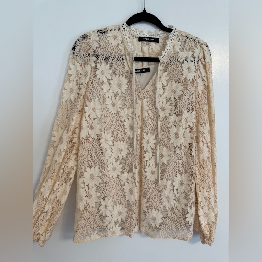 Sugar lips woman’s Cream Lace Blouse with Mandarin Collar